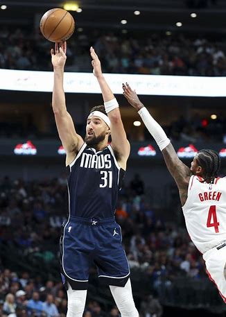 九游活动-关于独行侠迎战太阳队，小老板小拉塞尔连得两分的信息