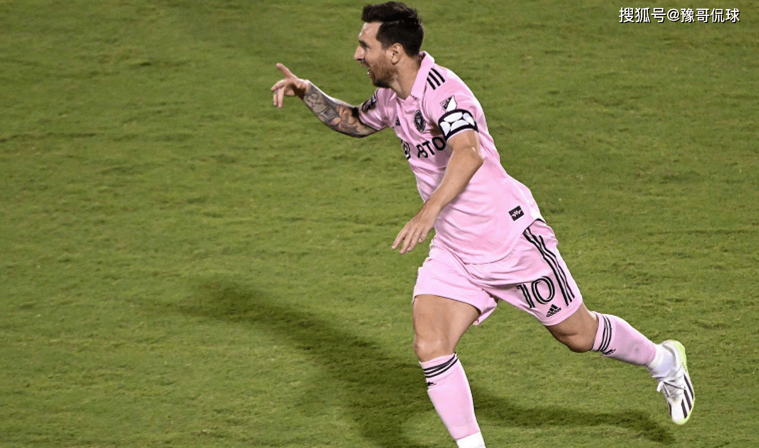 九游app-恐怖进攻！球队连追三球逆转胜利的简单介绍