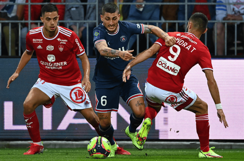 关于斯特拉斯堡队客场险胜巴黎FC的信息