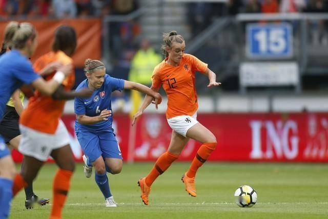 九游中国官网-欧国联比赛半决赛：西班牙对荷兰