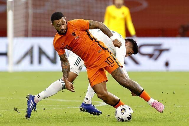 欧国联比赛半决赛：西班牙对荷兰